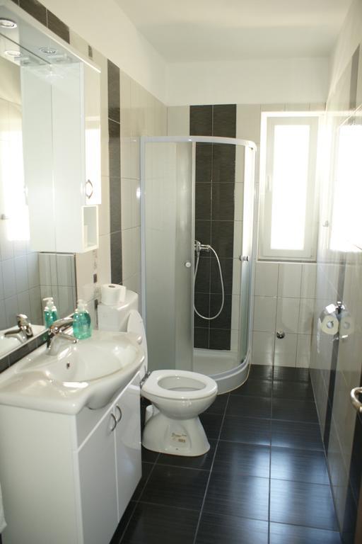 Apartments Martina بيبينيا الغرفة الصورة
