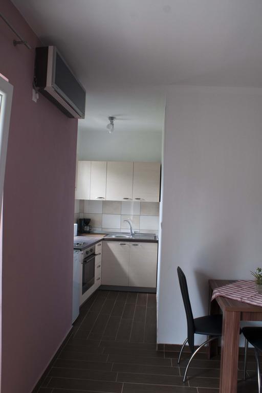 Apartments Martina بيبينيا المظهر الخارجي الصورة