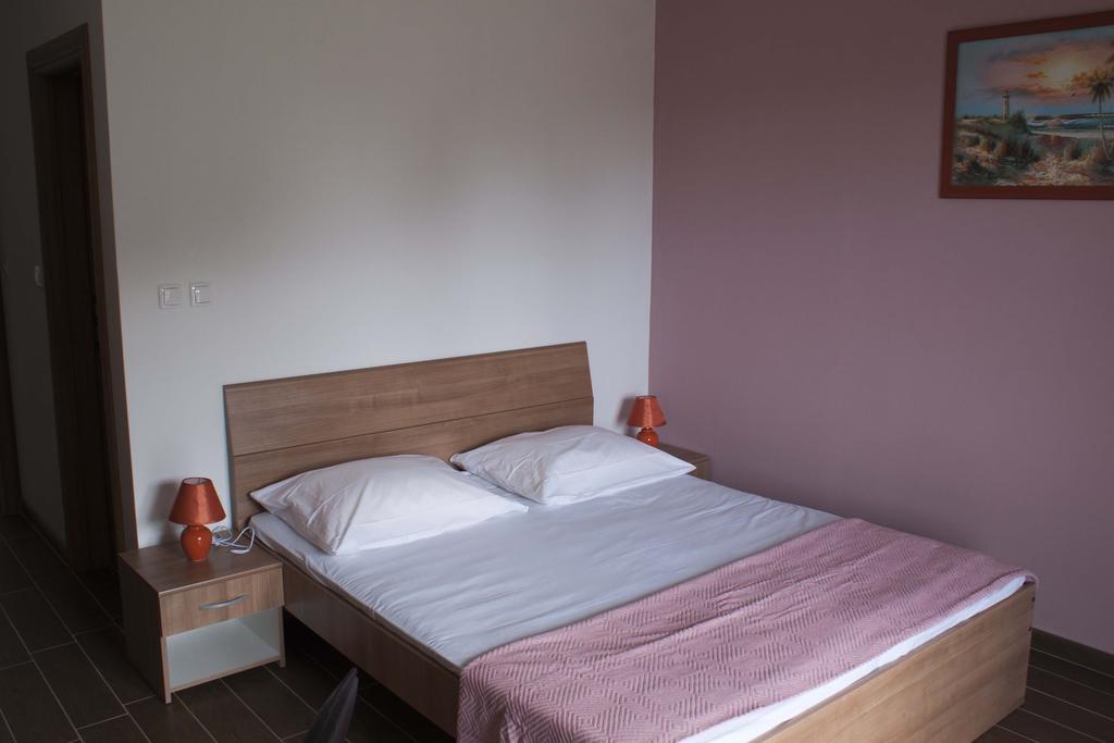 Apartments Martina بيبينيا المظهر الخارجي الصورة