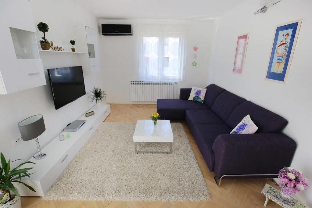 Apartments Martina بيبينيا المظهر الخارجي الصورة