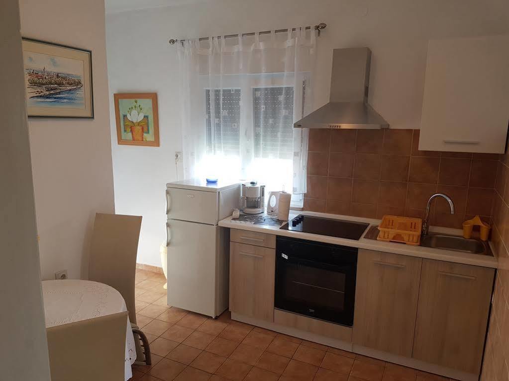 Apartments Martina بيبينيا المظهر الخارجي الصورة