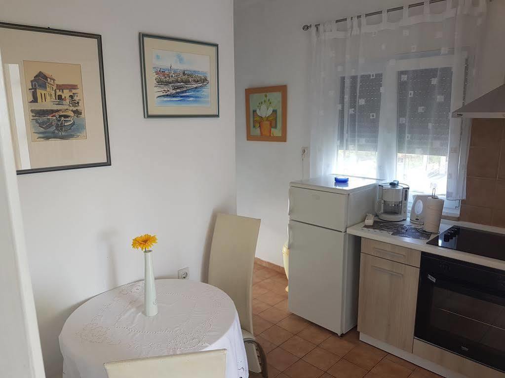 Apartments Martina بيبينيا المظهر الخارجي الصورة