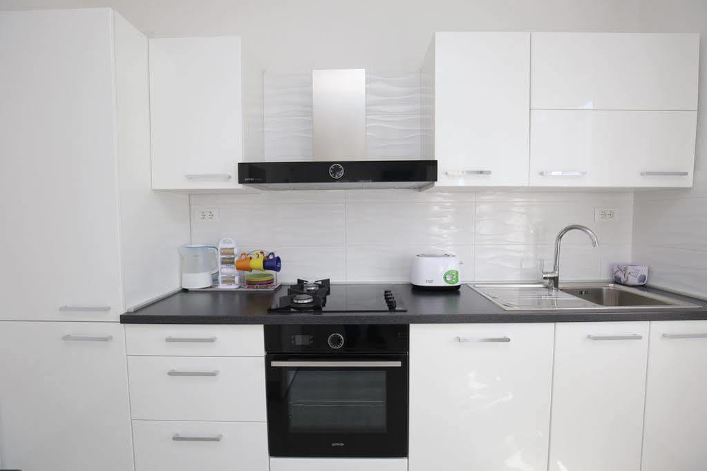 Apartments Martina بيبينيا المظهر الخارجي الصورة